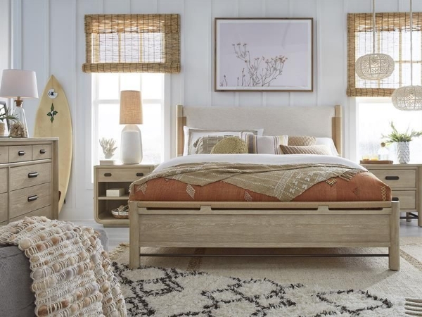 Picture of Sunset Cove Queen Bed